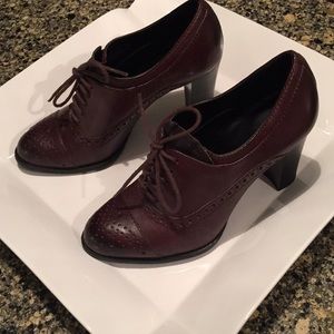 Franco Sarto size 6 lace up high heel shoes